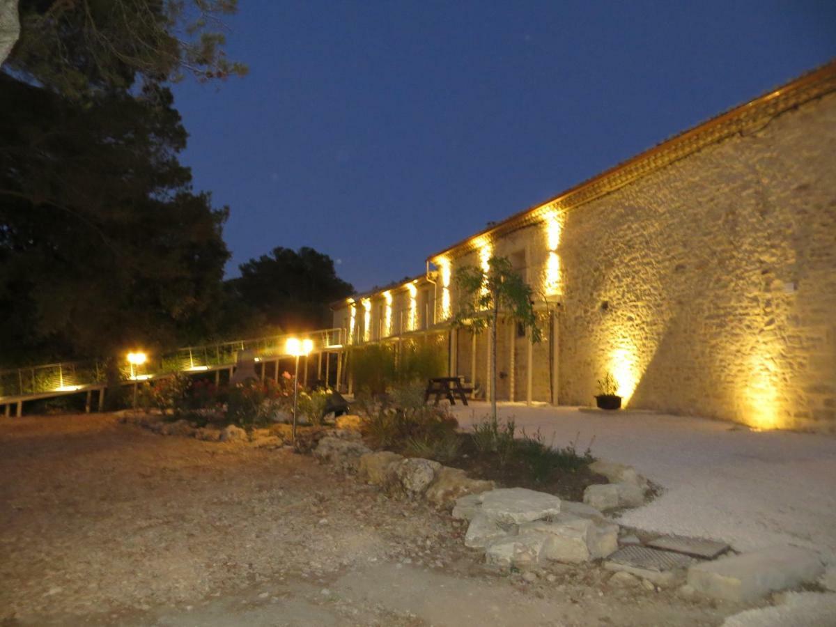 Domaine De Christin Studios-Hotel Junas Exterior photo